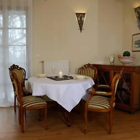 Apartamento Szarvashegyi Eletero Pihenohaz *