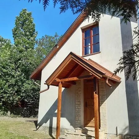 Apartamento Szarvashegyi Eletero Pihenohaz